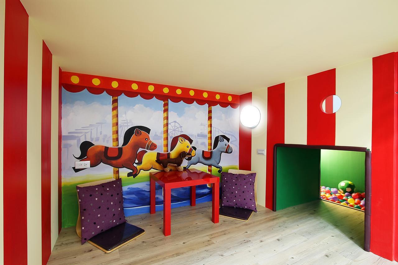 Jack Castle Apartment Tainan Bagian luar foto