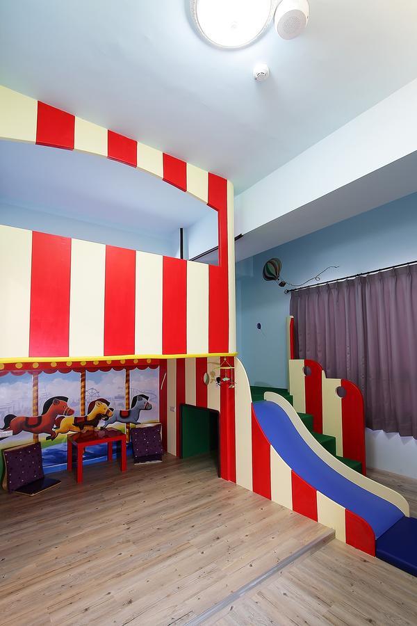 Jack Castle Apartment Tainan Bagian luar foto